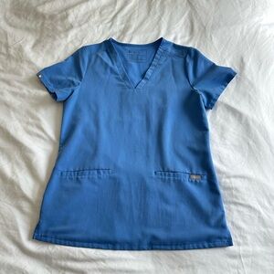 Figs Bundle Ceil Blue Casma Three-Pocket Scrub Top XS, Zamora Jogger XS/Petite